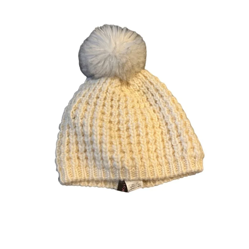 Kyi Kyi Canada Cream Classic Fur Pom Knit Beanie O/S
